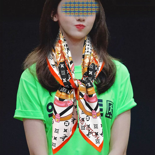 LV SCARF 90 CM IN SILK 738451