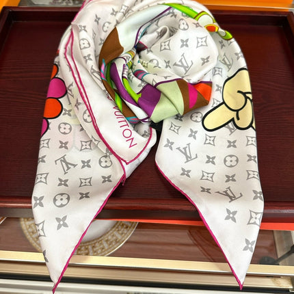 LV SCARF 90 CM IN SILK 02