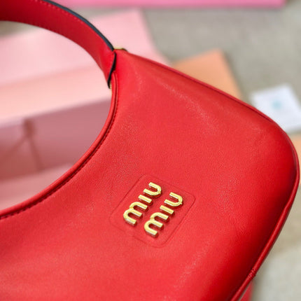 HOBO 20 BAG IN CHERRY RED CALFSKIN