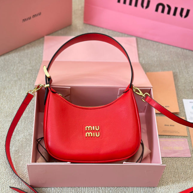 HOBO 20 BAG IN CHERRY RED CALFSKIN
