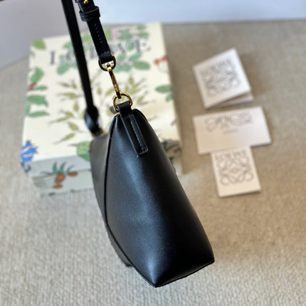 LOE 20 PUZZLE FOLD POUCH IN BLACK NAPPA CALFSKIN