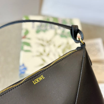 LOE 20 PUZZLE FOLD POUCH IN BLACK NAPPA CALFSKIN