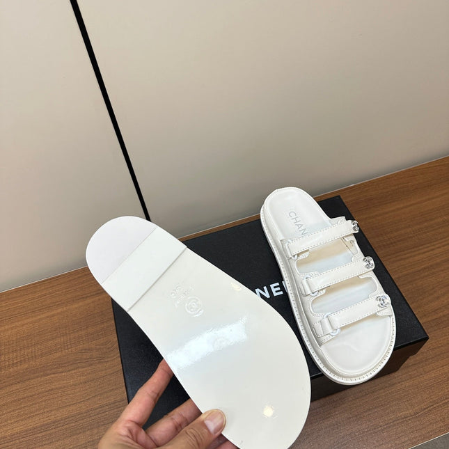 dad sandals white 3 rows lambskin mules