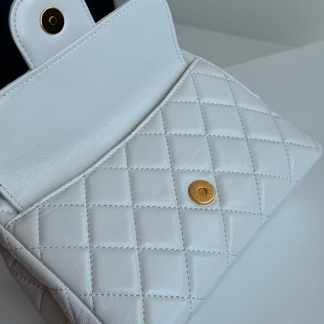CHANEL 25S HOBO BAG 19 CM IN WHITE LAMBSKIN WITH GOLD HARDWARE