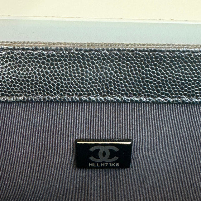 CHANEL BOY 25S 25 CM IN BLACK LAMBSKIN