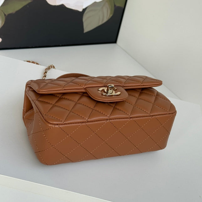 FLAP BAG 20 IN BRONZE BROWN LAMBSKIN WITH HANDLE