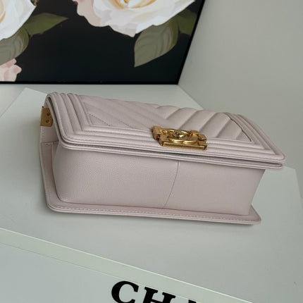 BOY BAG WITH GOLD HARDWARE MEDIUM 25 IN PINK NUDE CALFSKIN