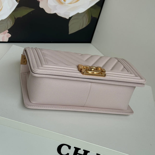 BOY BAG WITH GOLD HARDWARE MEDIUM 25 IN PINK NUDE CALFSKIN