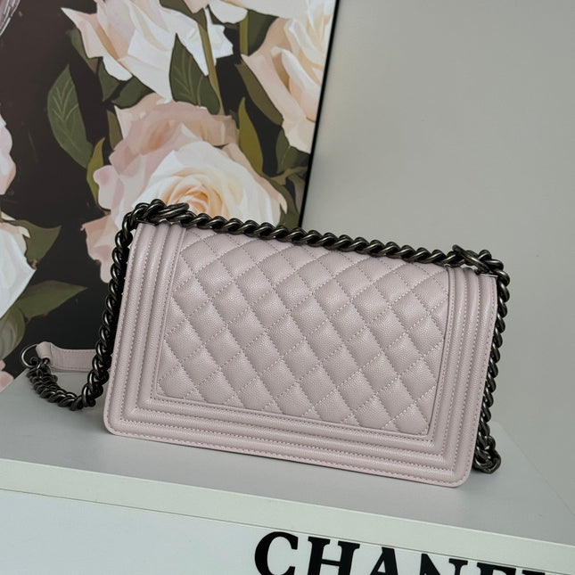 BOY BAG MEDIUM 25 IN PINK NUDE CALFSKIN