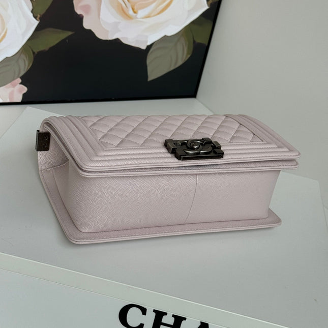 BOY BAG MEDIUM 25 IN PINK NUDE CALFSKIN