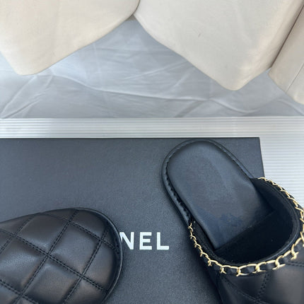 CC Black Lambskin Gold Chain Mules