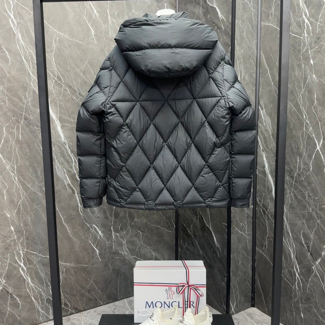 MONCLER 25S JACKET IN BLACK 052