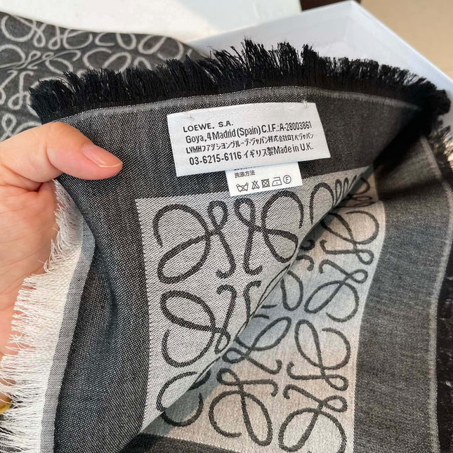 LOEWE 25S SCARF 140 IN WOOL SILK 577901