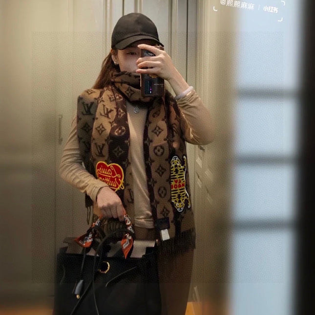 TIGER PATTERN SCARF 205 CM IN CHOCOLATE BROWN CASHMERE  390874