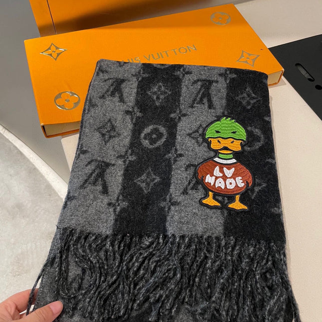 TIGER PATTERN SCARF 205 CM IN BLACK CASHMERE  390875