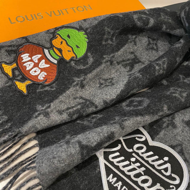 TIGER PATTERN SCARF 205 CM IN BLACK CASHMERE  390875