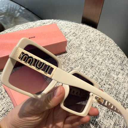 LOGO SQUARE SUNGLASSES 512015 IN WHITE ACETATE