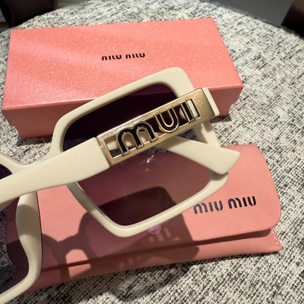 LOGO SQUARE SUNGLASSES 512015 IN WHITE ACETATE