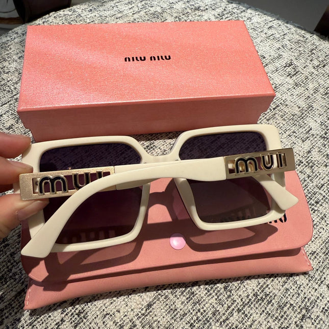 LOGO SQUARE SUNGLASSES 512015 IN WHITE ACETATE