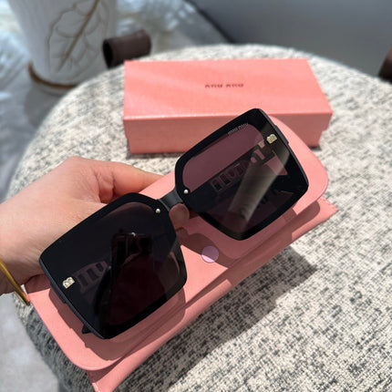 LOGO SQUARE SUNGLASSES 512016 IN BLACK ACETATE