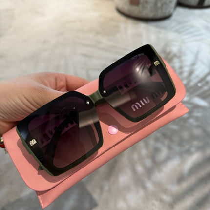 LOGO SQUARE SUNGLASSES 512017 IN GREEN ACETATE