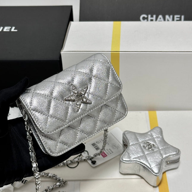 CC MINI 13 FLAP BAG IN SILVER METALLIC LAMBSKIN