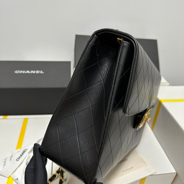 CC MAXI FLAP BAG 34 IN BLACK CALFSKIN