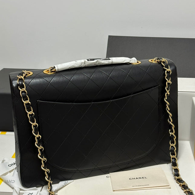 CC MAXI FLAP BAG 34 IN BLACK CALFSKIN