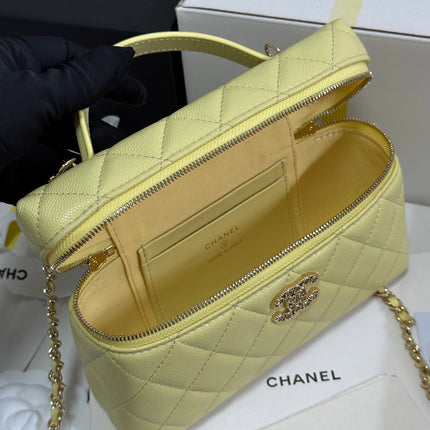 STRASS VANITY QUILTED CASE 19 IN YELLOW CALFSKIN WITH GOLD METALLIC