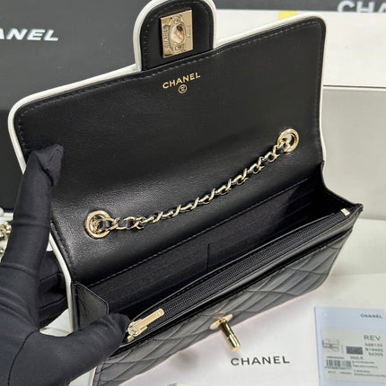 QUILTED FLAP BAG WITH WHITE TRIM 19 IN BLACK LAMBSKIN