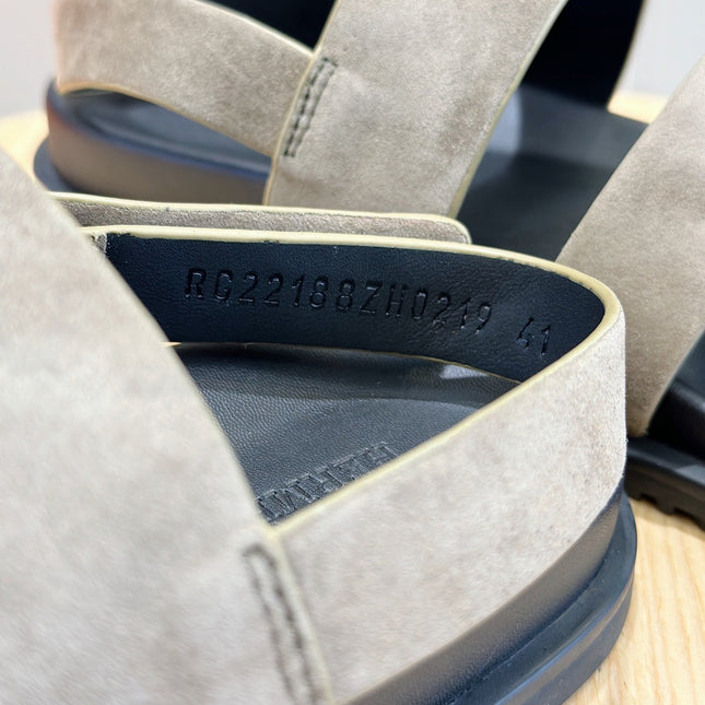 HM GENIUS SANDAL LIGHT GRAY SUEDE