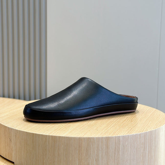 LP TOMORI SABOT MULES BLACK CALFSKIN