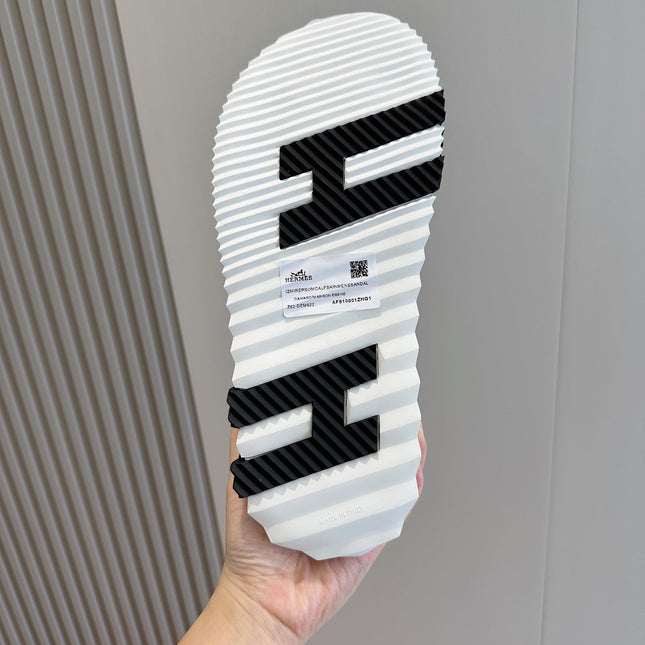 HM SLIPPERS BLACK MONOGRAM CANVAS
