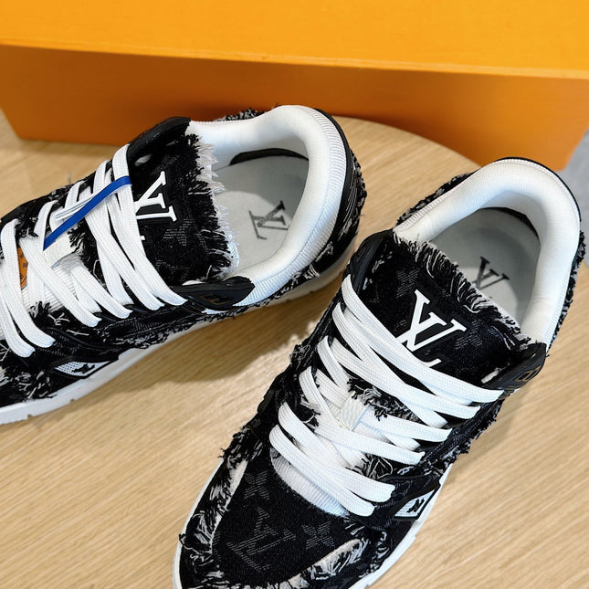 LV TRAINER SNEAKER BLACK MONOGRAM DENIM