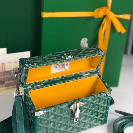 CASSETTE TRUNK BAG 21 IN GREEN GOYARDINE CANVAS & CLAMECY COWHIDE