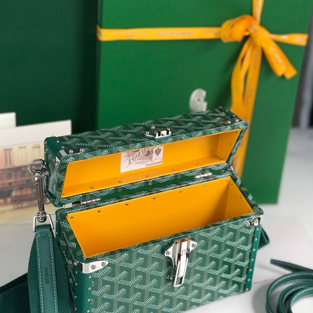 CASSETTE TRUNK BAG 21 IN GREEN GOYARDINE CANVAS & CLAMECY COWHIDE