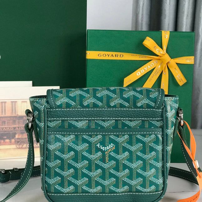 GRAND BLEU 16 IN GREEN GOYARDINE CANVAS AND LAMBSKIN