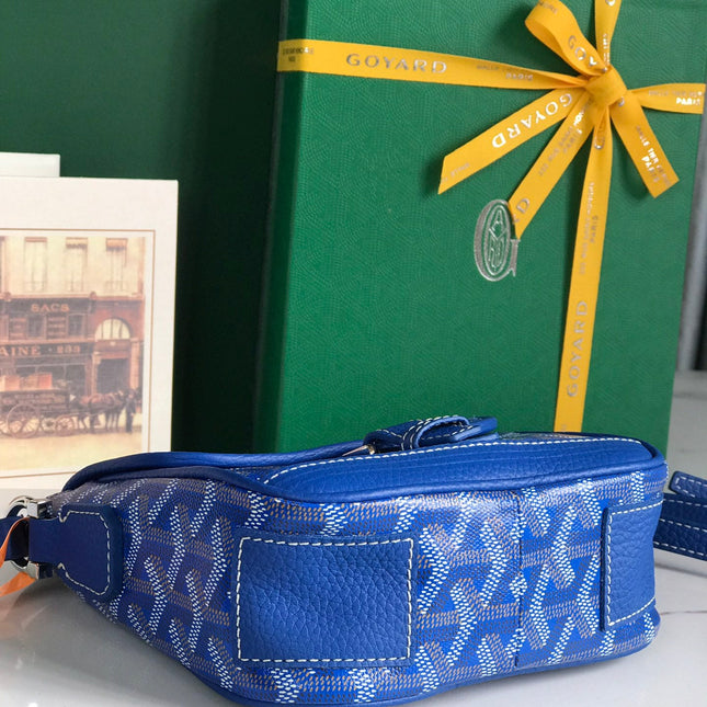 GRAND BLEU 16 IN SAPPHIRE BLUE GOYARDINE CANVAS AND LAMBSKIN