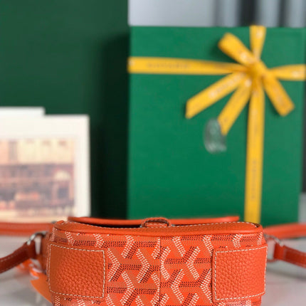 GRAND BLEU 16 IN ORANGE GOYARDINE CANVAS AND LAMBSKIN