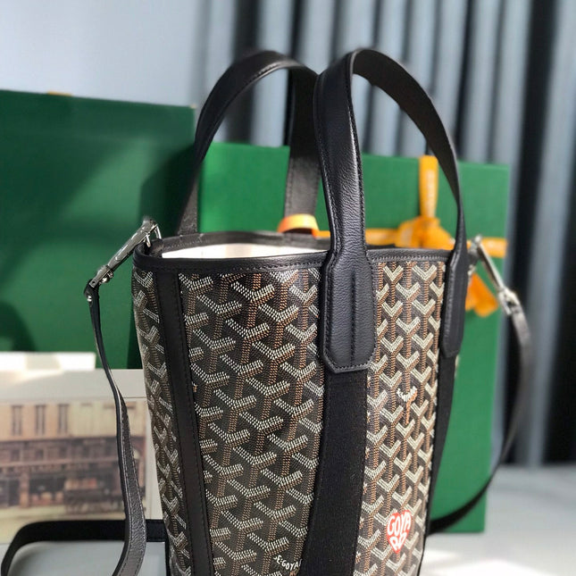 SMALL BELHARRA 24 IN BLACK GOYARDINE CANVAS AND LAMBSKIN