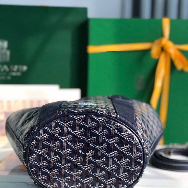 SMALL BELHARRA 24 IN NAVY BLUE GOYARDINE CANVAS AND LAMBSKIN