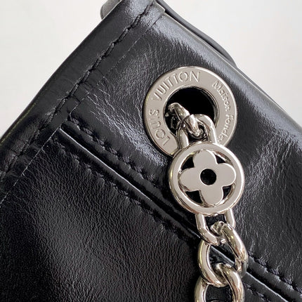 CARRYALL BB BAG 26 IN BLACK SHEEPSKIN MAGNETIC CLASP