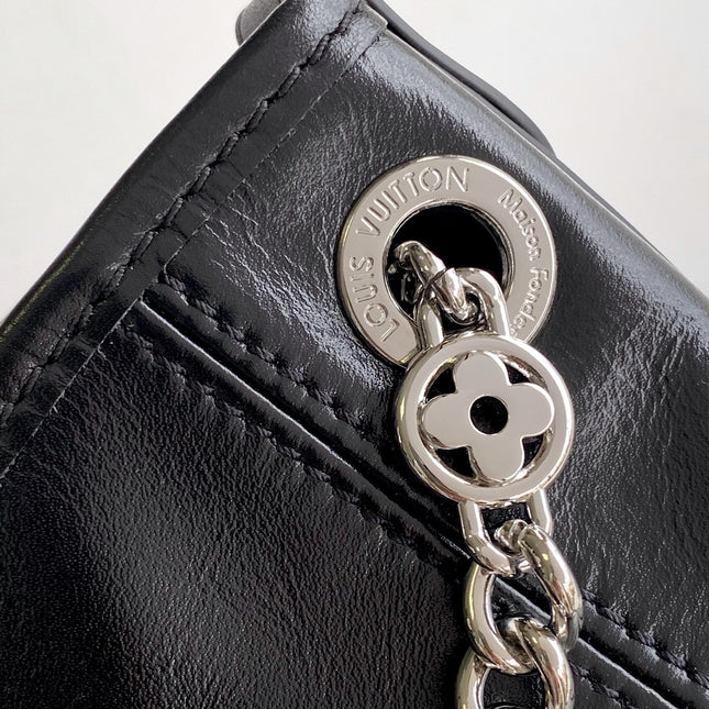 CARRYALL BB BAG 26 IN BLACK SHEEPSKIN MAGNETIC CLASP