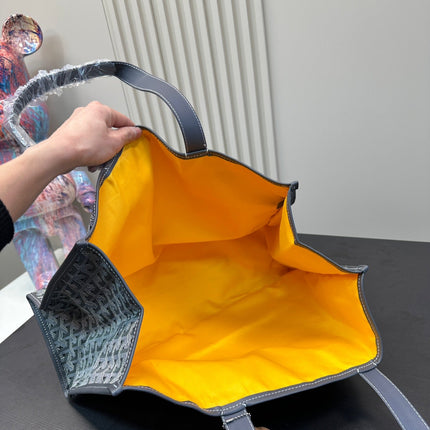 VILLETTE TOTE BAG 46 IN GREY GOYARDINE CANVAS