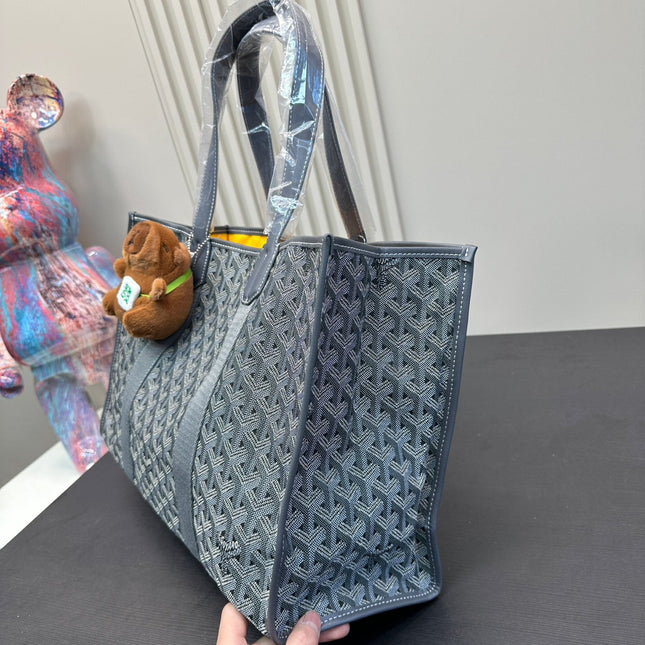 VILLETTE TOTE BAG 46 IN GREY GOYARDINE CANVAS