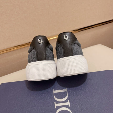 CD HOMME THICK-SOLE SNEAKERS BLACK CALFSKIN