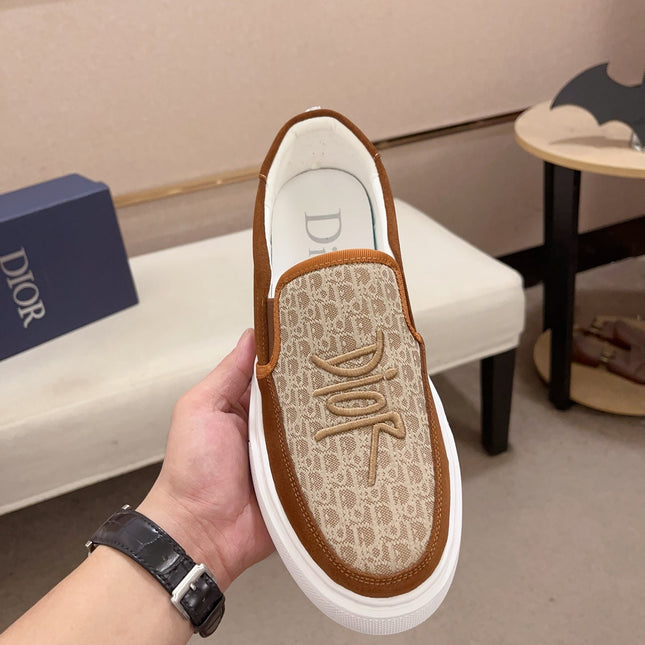 CD B23 SLIP ON RUSSET SUEDE AND JACQUARD