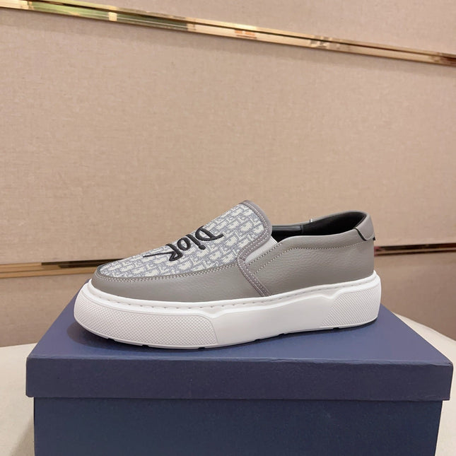 CD B23 SLIP ON GRAY CALFSKIN AND JACQUARD