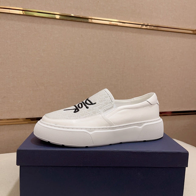 CD B23 SLIP ON WHITE CALFSKIN AND JACQUARD
