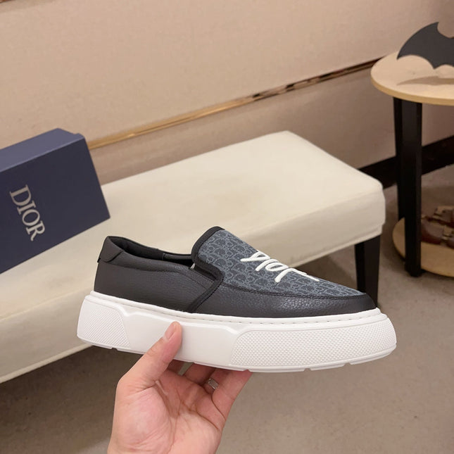 CD B23 SLIP ON BLACK CALFSKIN AND JACQUARD